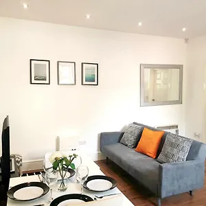  Apartment Blueone Serviced - Sandon House